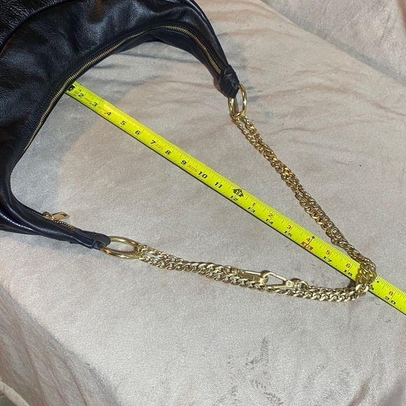 CUIR VERITABLE ITALIAN 
Elegant Black Leather Hobo Shoulder Bag - Picture 7 of 15